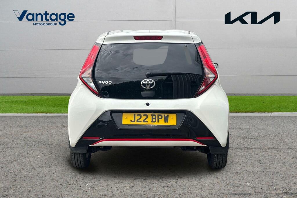 Toyota Aygo 1.0 Vvt-i X-trend Hatchback Euro White #4