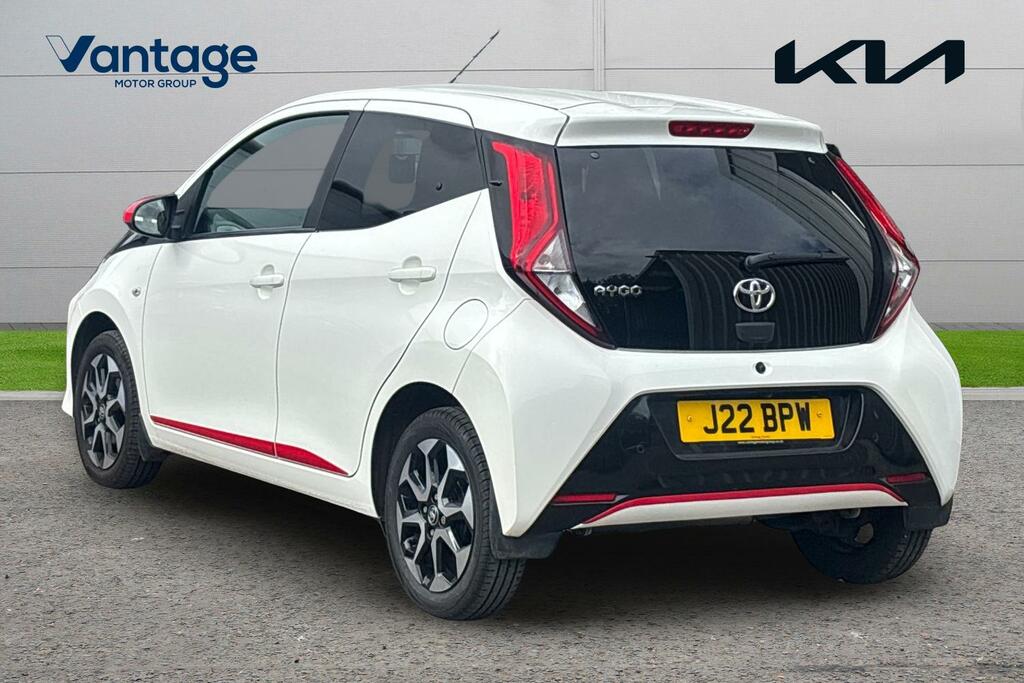 Toyota Aygo 1.0 Vvt-i X-trend Hatchback Euro White #5