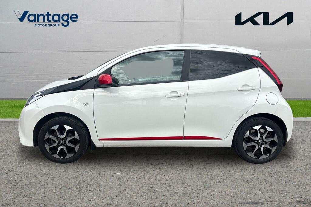 Toyota Aygo 1.0 Vvt-i X-trend Hatchback Euro White #6