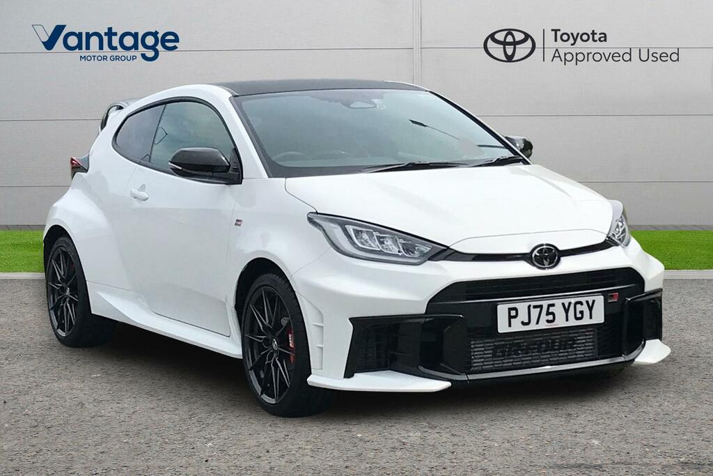 Toyota Yaris 1.6T Gr Awd Euro 6 White