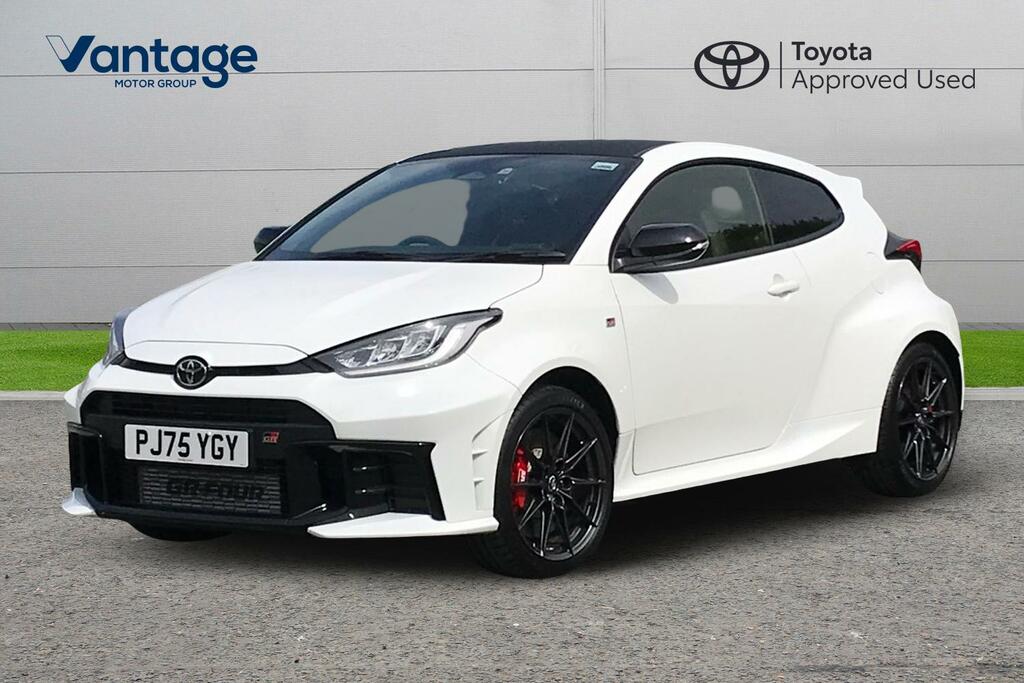 Toyota Yaris 1.6T Gr Awd Euro 6 White #3