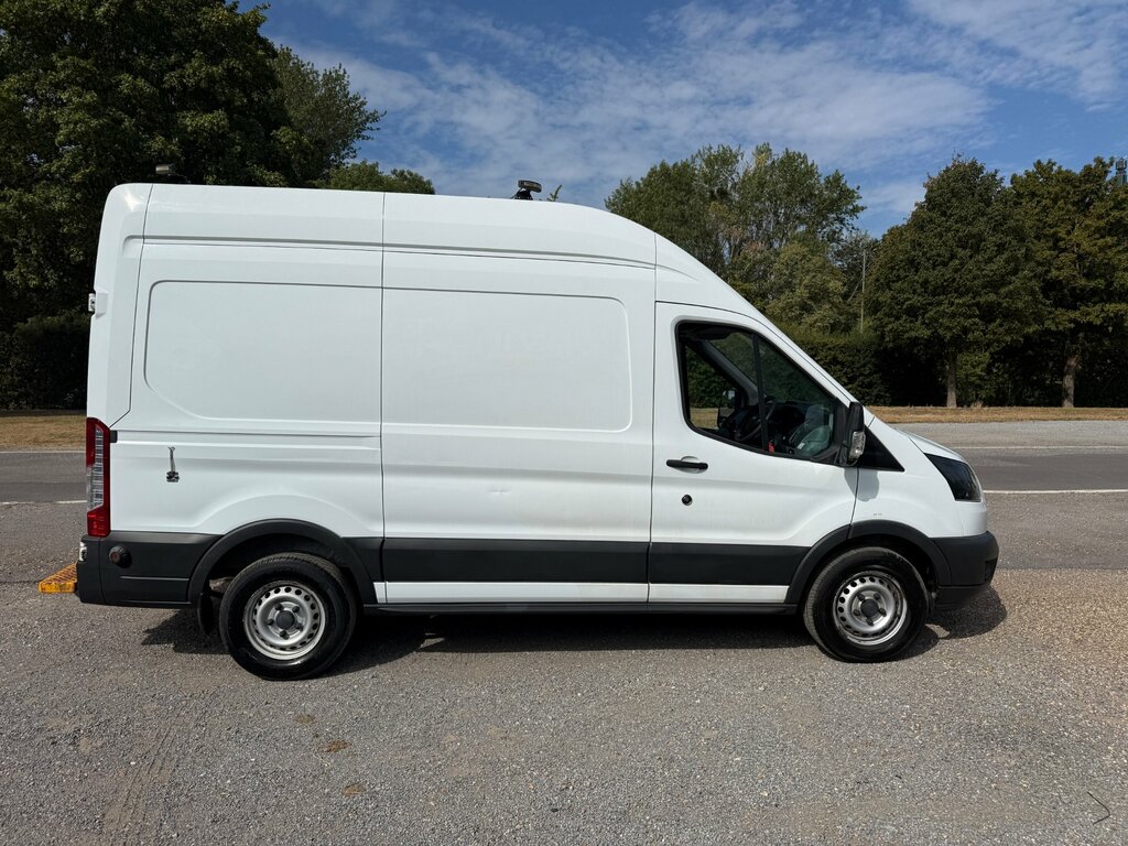 Ford Transit Custom 2.0 350 Ecoblue Panel Van Fwd L2 LA19ONU White #3