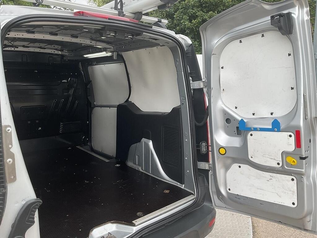 Ford Transit Connect 1L Trend Silver #22