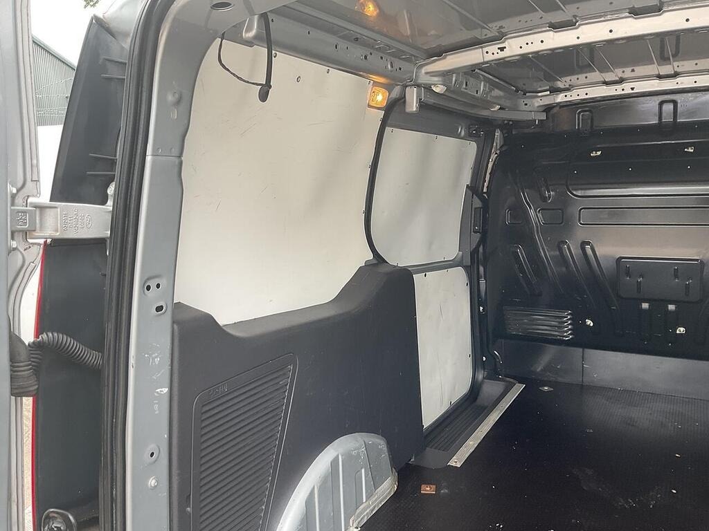 Ford Transit Connect 1L Trend Silver #19