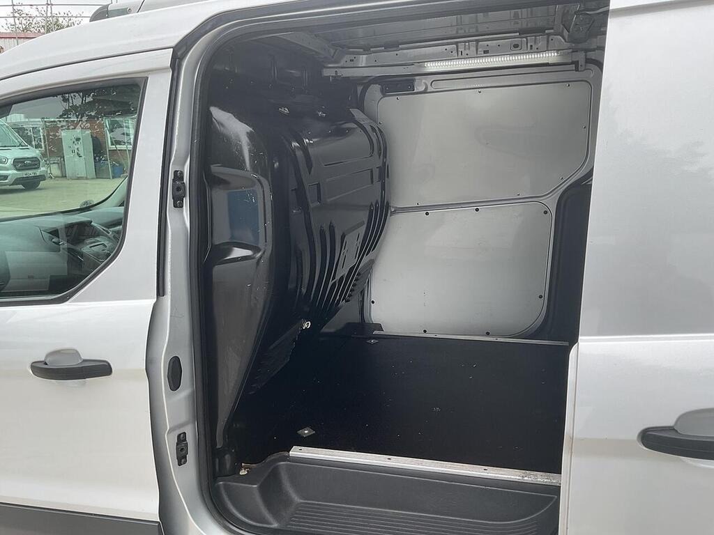 Ford Transit Connect 1L Trend Silver #14
