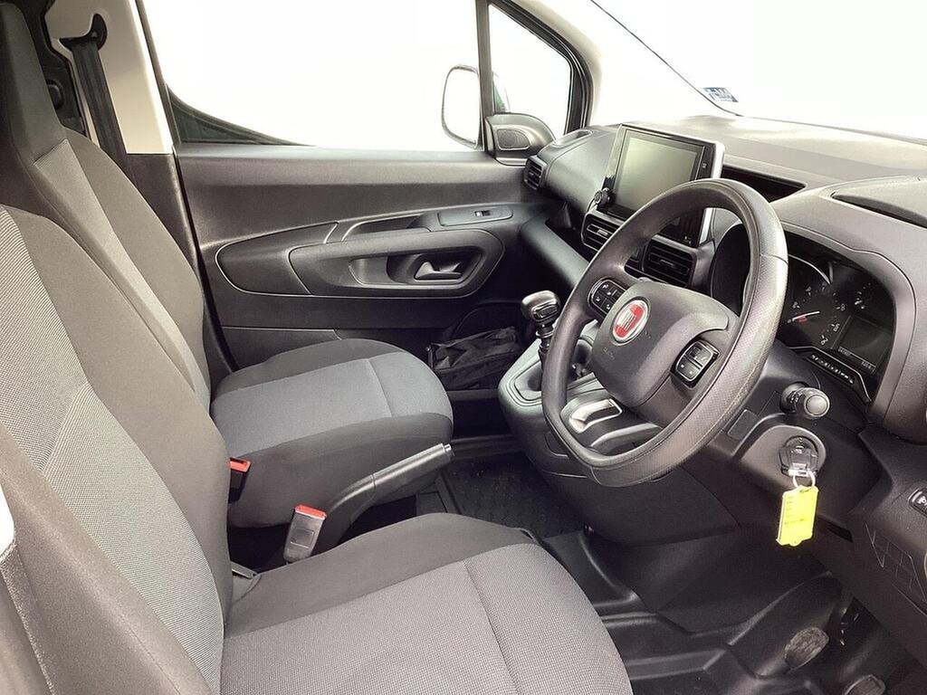 Fiat Doblo 1000 L1h1 1.5 Bluehdi 100Ps White #6