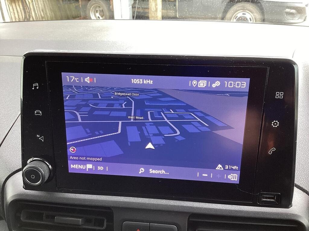 Fiat Doblo E-doblo White #16