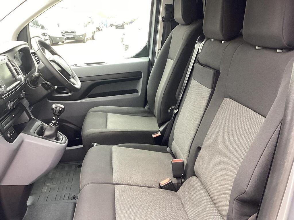 Vauxhall Vivaro 2700 Sportive L1h1 1.5D 120Ps Grey #4