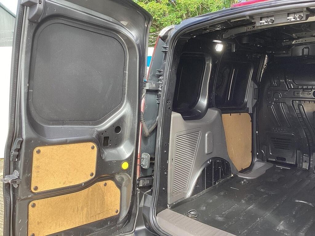 Ford Transit Connect Connect 1.5 Ecoblue 120Ps Limited Van Silver #23