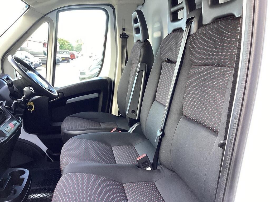 Peugeot Boxer 335 L3 2.0 Bluehdi 140Ps White #3