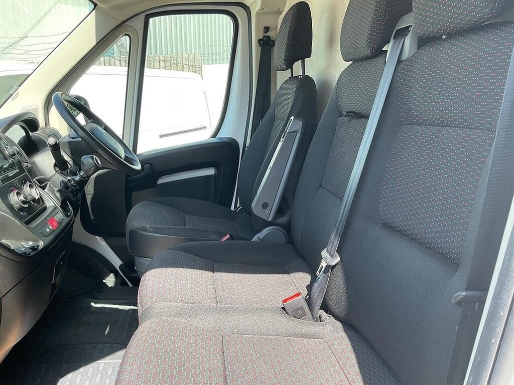Citroen Relay  White #22