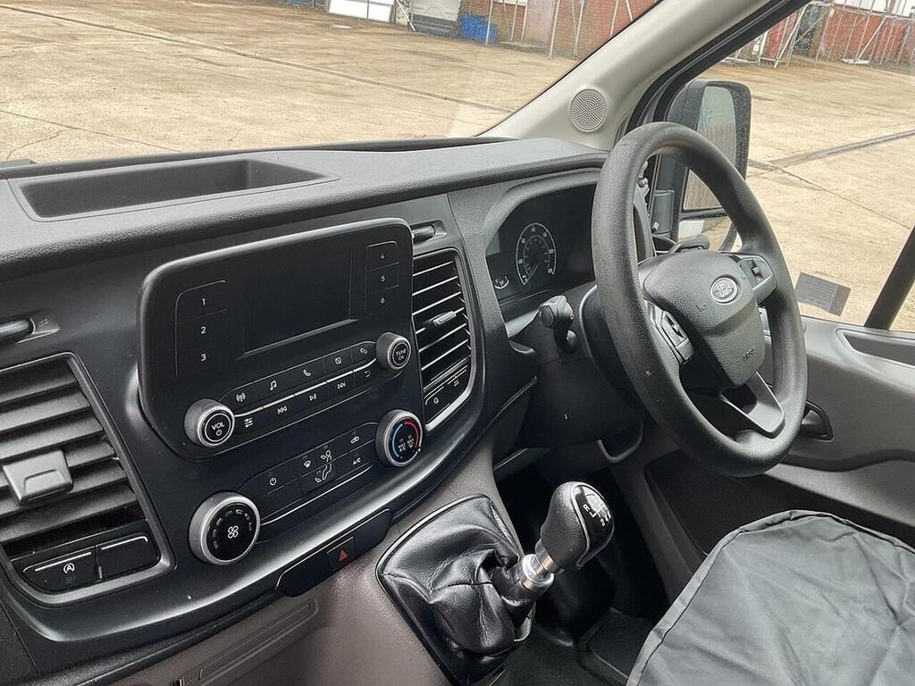 Ford Transit Custom 290 Limited L2 H2 Swb 2.0 Ecoblue 105Ps White #3