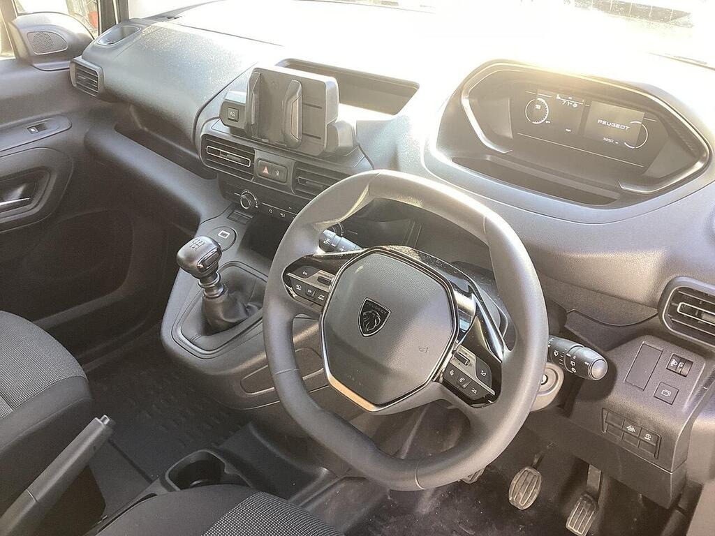 Peugeot Partner 1000 L1h1 Professional Premium1.5 Bluehdi 100Ps White #5