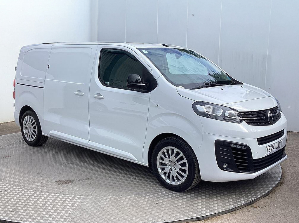 Vauxhall Vivaro 2700 Pro L1 H1 1.5D 120Ps White