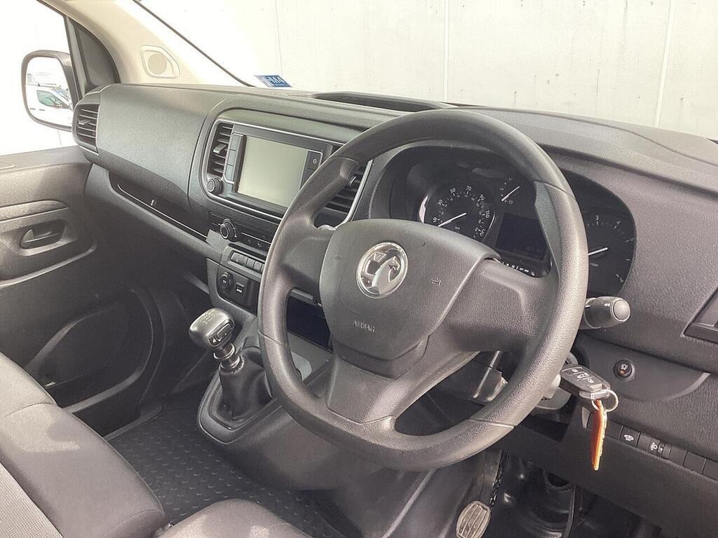 Vauxhall Vivaro 2700 Pro L1 H1 1.5D 120Ps White #6