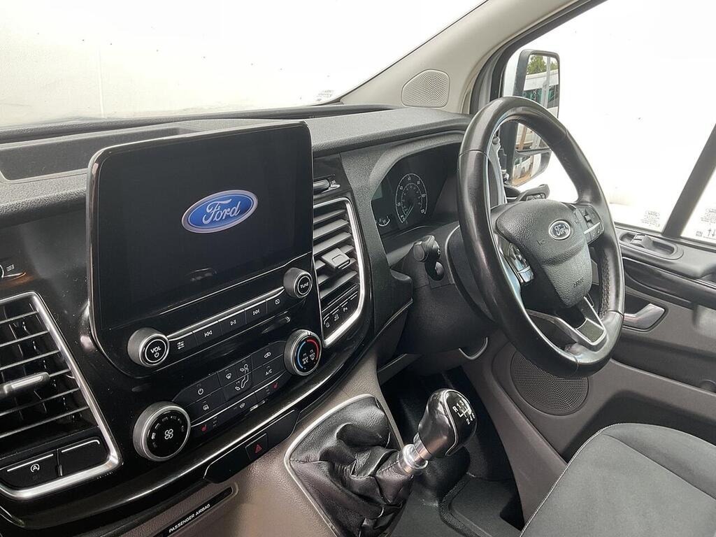 Ford Transit Custom 300 Limited L2 H1 Swb 2.0 Ecoblue 130Ps White #4
