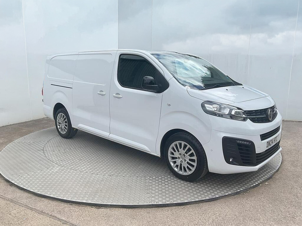 Vauxhall Vivaro 3100 Pro L2h1 2.0D 145Ps White