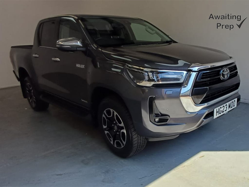 Toyota HILUX Invincible X Dcab 2.8 D-4d 204Ps Grey