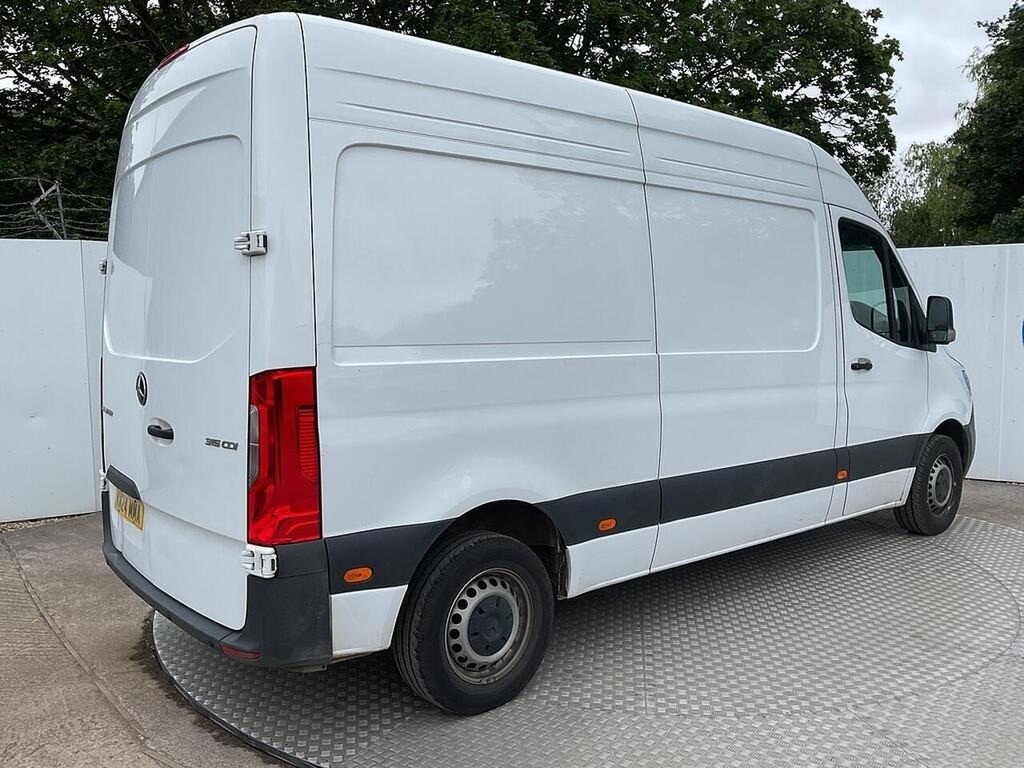 Mercedes-Benz Sprinter 315 2.0 Cdi Premium L2 H3 Mwb 2.0L 150Ps White #2