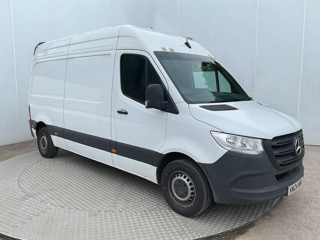 Mercedes-Benz Sprinter 315 2.0 Cdi Premium L2 H3 Mwb 2.0L 150Ps White