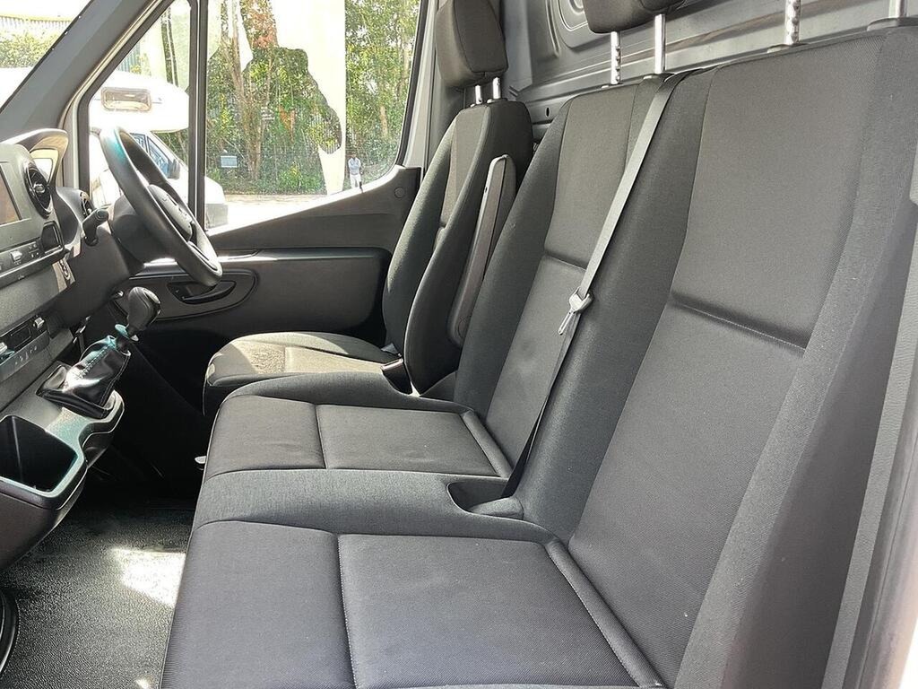 Mercedes-Benz Sprinter L2 H1 Premium 315Cdi 140Ps Fwd White #3