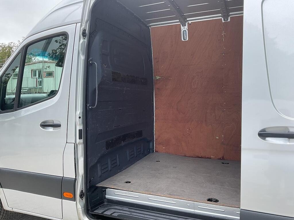 Mercedes-Benz Sprinter Sprinter 315 Premium Cdi White #17