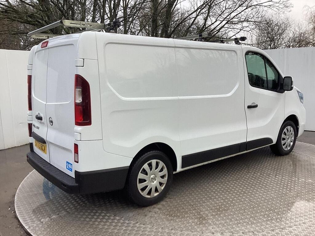 Nissan Primastar Acenta L1h1 2.0 Dci 110Ps White #2