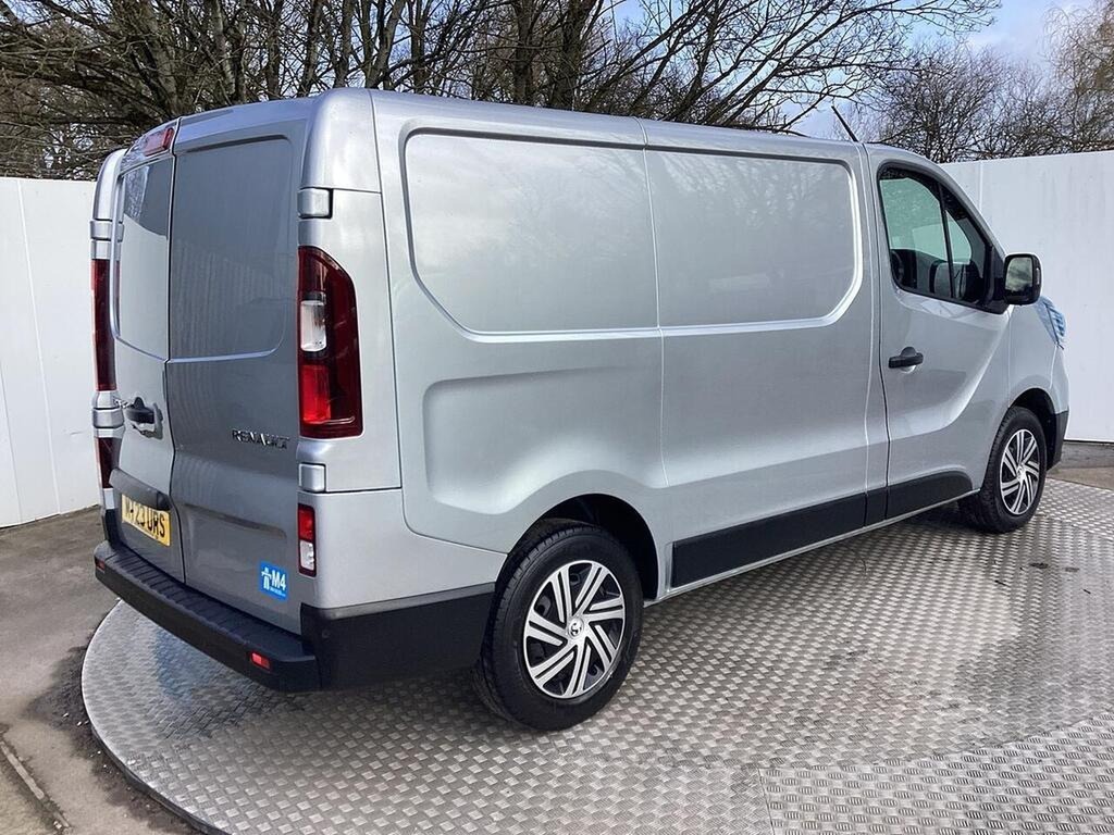 Renault Trafic Sl30 Business L2h1 2.0 Blue Dci 130Ps Silver #2