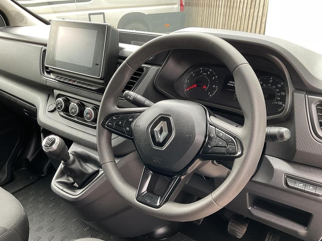 Renault Trafic Ll30 Advance L2h1 2.0 Blue Dci 130 Van White #6