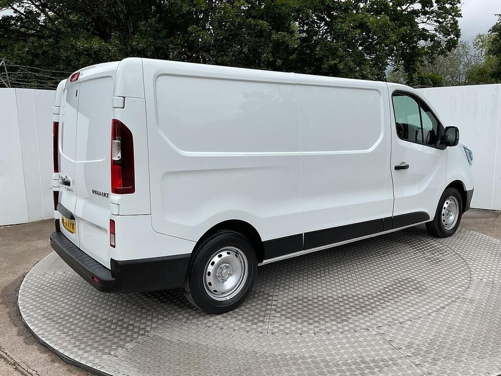 Renault Trafic Ll30 Advance L2h1 2.0 Blue Dci 130 Van White #2