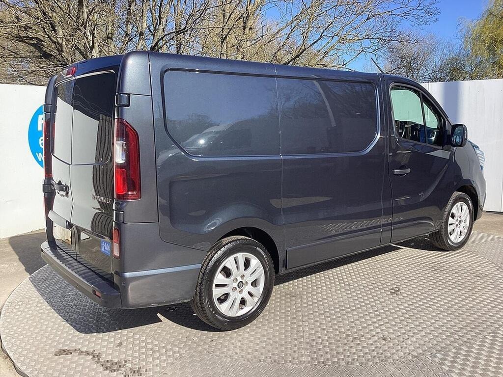 Renault Trafic Sl30 Extra L2h1 2.0 Blue Dci 150Ps Black #2