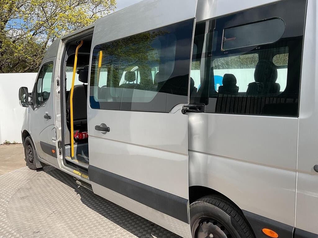 Renault Master 2.3 Ll35 Business Dci 130 Bhp Low Chassis Low Load White #15