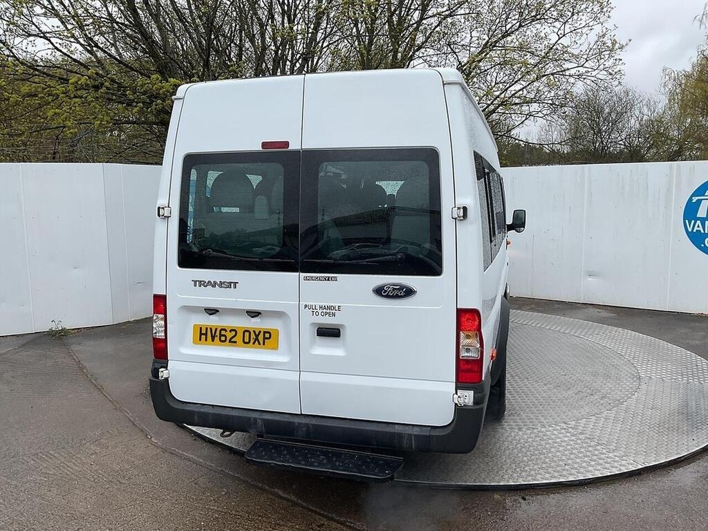 Ford Transit Custom 17 Seater 2.2 Rwd Tdci 135Ps White #2