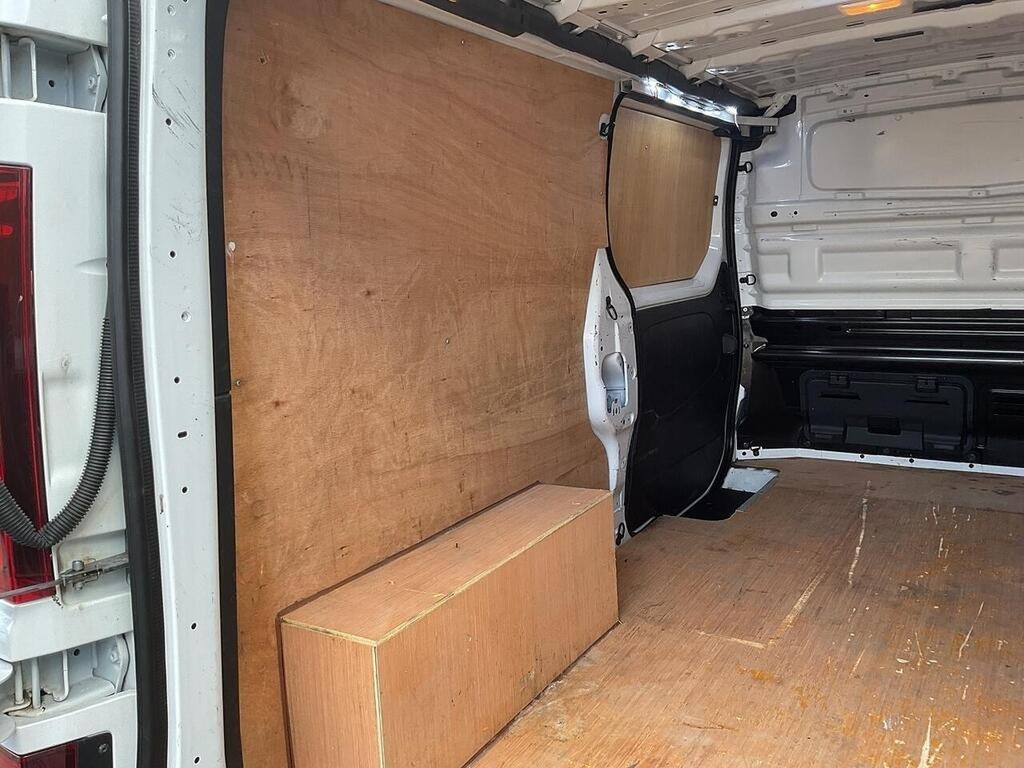 Renault Trafic Ll30 Blue Dci 130 Business Van White #24