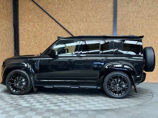 Land Rover Defender 3.0 P400 Mhev Xs Edition Suv 4Wd E Black #4