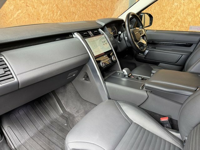 Land Rover Discovery 3 .0 D300 Mhev Se Suv 4Wd Euro 6 S Black #5