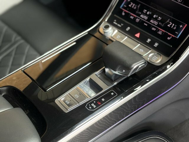 Audi A8 Saloon 3.0 Tdi V6 50 Sport Tiptronic Quattro Euro White #32