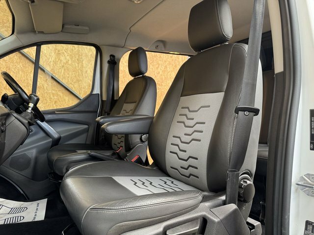 Ford Transit Custom 2.0 Tdci 290 Sport Combi Van 6Dr L1 YP67UAU White #5