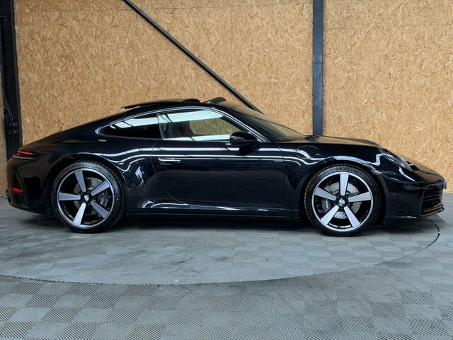 Porsche 911 3.6 T-hybrid 992 Carrera Gts Coupe Hybr Grey #15