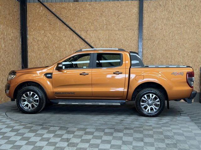 Ford Ranger 3.2 Tdci Wildtrak Pickup Double Cab Man Orange #2