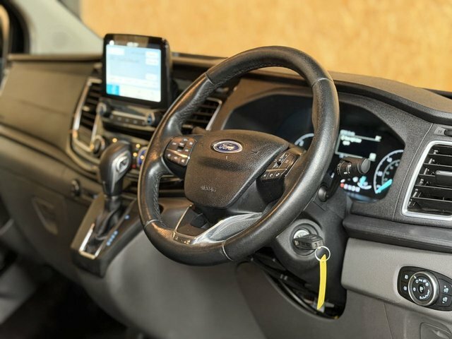 Ford Transit Custom 2.0 310 Ecoblue Sport Crew Van Double Cab 6Dr Dies SH18NUP Black #4