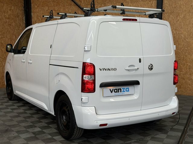 Vauxhall Vivaro 1.5 Turbo D 2700 Pro Panel Van 6Dr L White #2