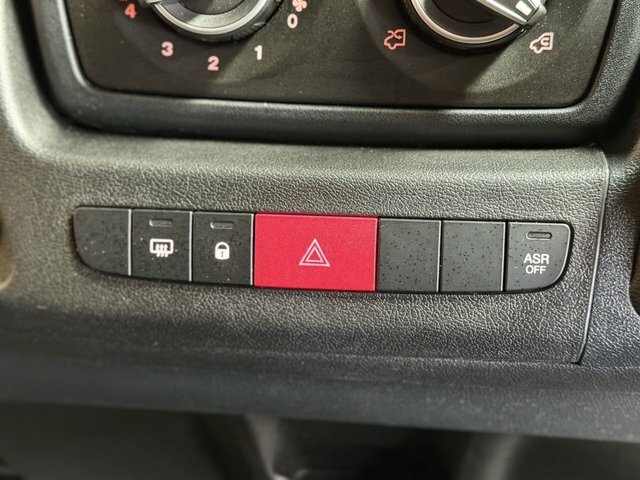 Citroen Relay 2.0 Bluehdi H2 Van 130Ps Enterprise White #34