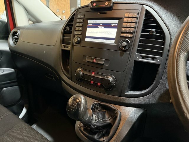 Mercedes-Benz Vito 111Cdi U2019 White #29