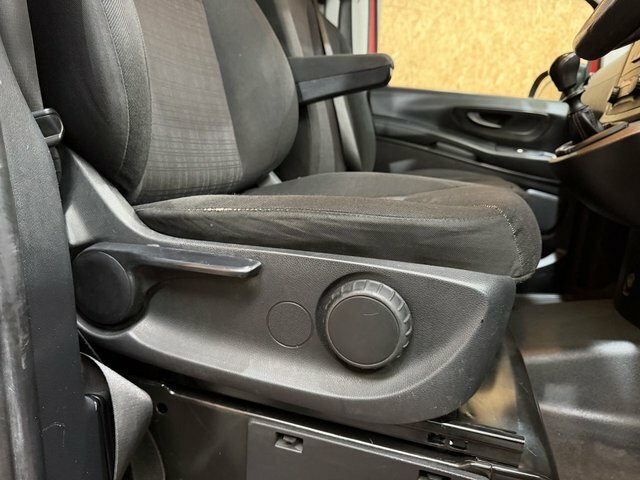 Mercedes-Benz Vito 111Cdi U2019 White #24