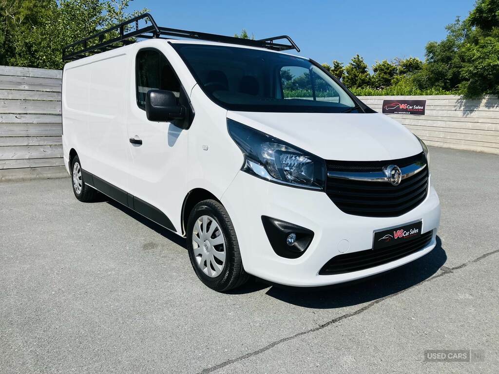 Vauxhall Vivaro 2900 1.6Cdti Biturbo 125Ps Sportive H1 Van White