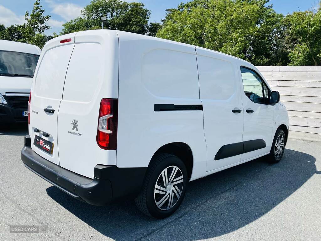 Peugeot Partner 850 1.5 Bluehdi 100 Professional Premium Crew Van White #6