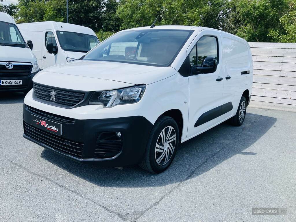 Peugeot Partner 850 1.5 Bluehdi 100 Professional Premium Crew Van White #3