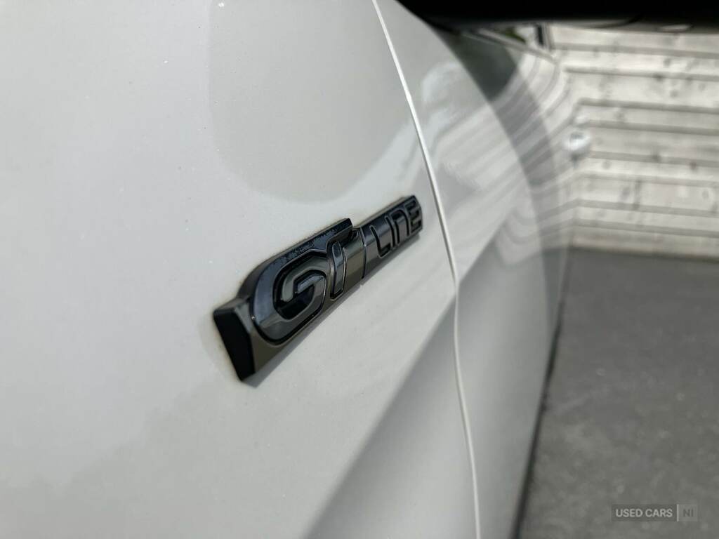 Peugeot 3008 1.2 Puretech Gt Line VO67VEW White #4