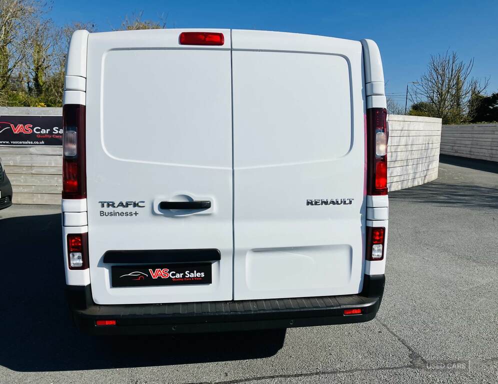 Renault Trafic Ll30 Blue Dci 130 Business Van White #6